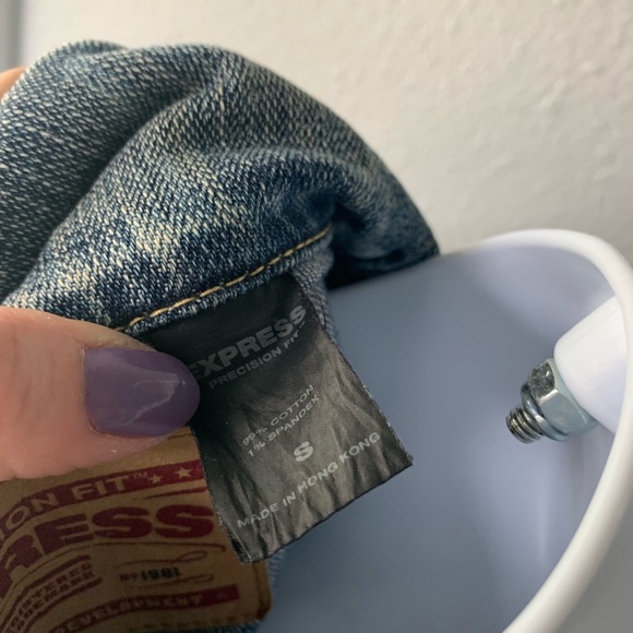 SALE ITEM OF THE DAY Express Jean Jacket - Picture 5 of 5